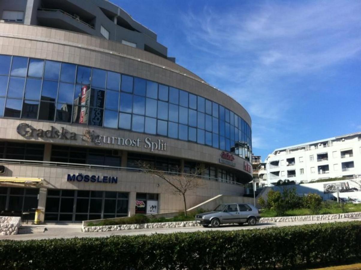 Apartment Karlo Near The Most Beautiful Beach Znjan 스플리트 외부 사진